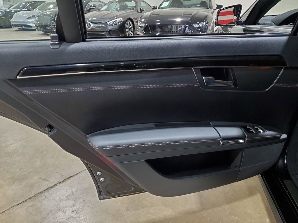 Used 2012 Mercedes-Benz S 63 AMG image 29