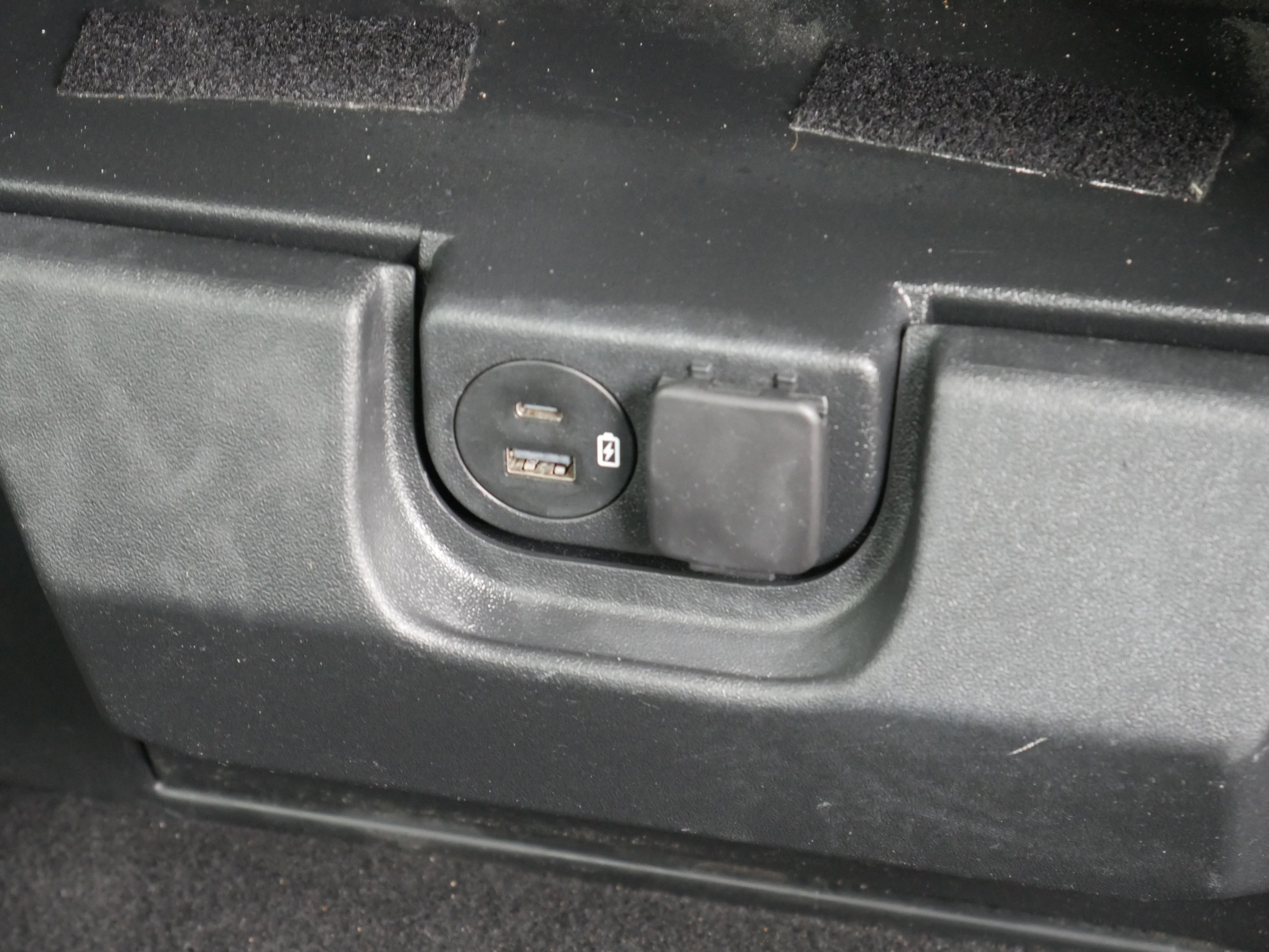 Certified 2023 Ford F150 XLT w/ Equipment Group 302A High image 32