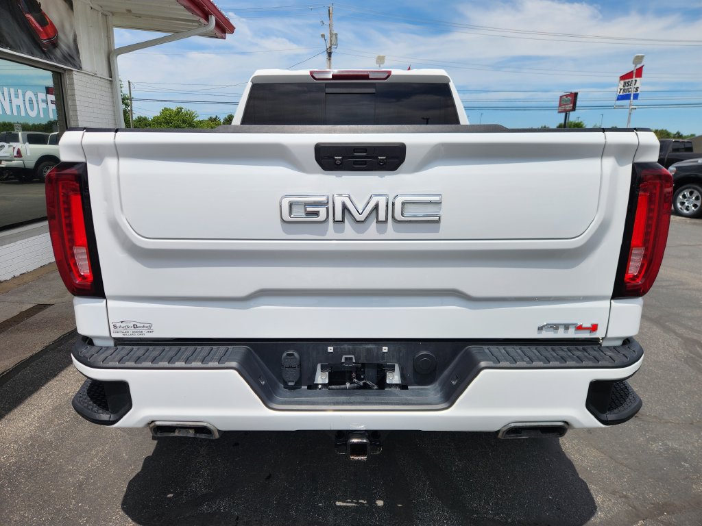 Used 2022 GMC Sierra 1500 AT4 w/ AT4 Preferred Package AWD/4WD image 4