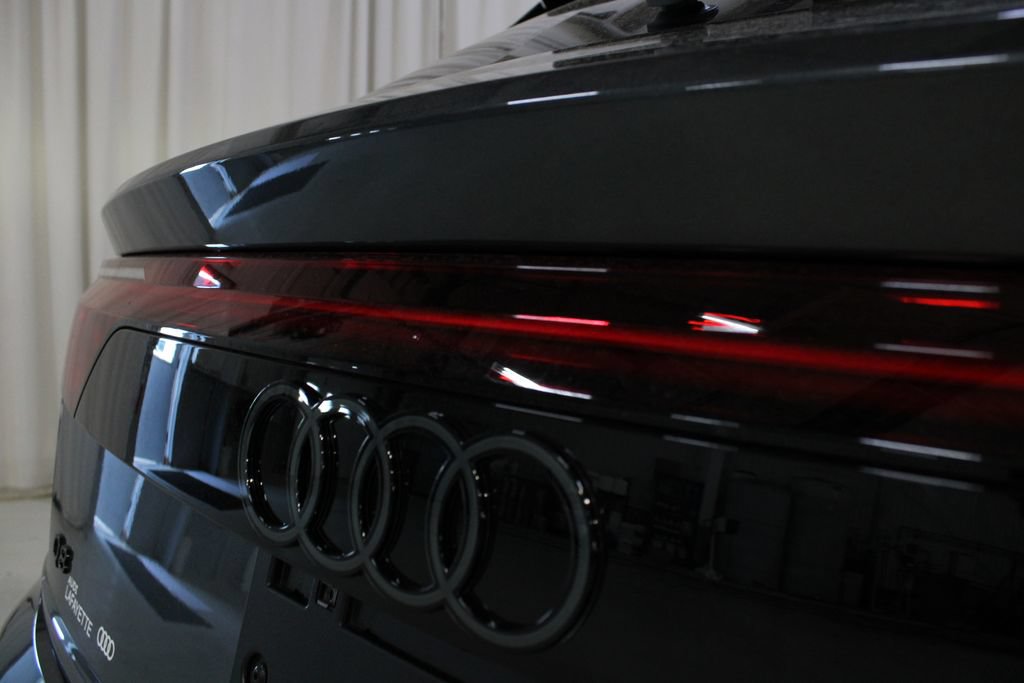 New 2026 Audi Q8 Premium Plus AWD/4WD image 31