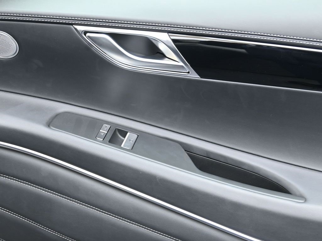 New 2025 Genesis GV80 2.5T image 11