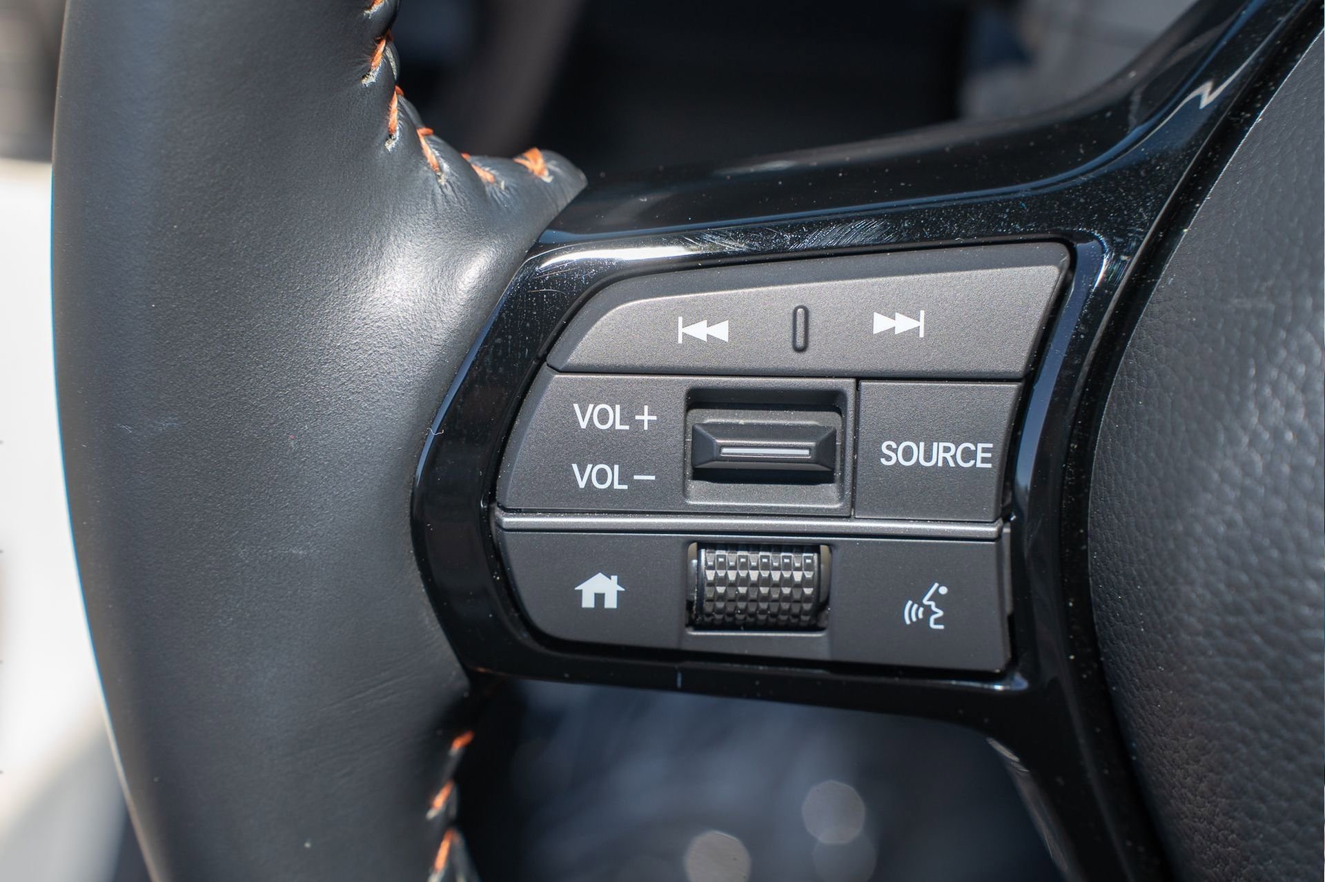 Certified 2023 Honda HR-V Sport image 30