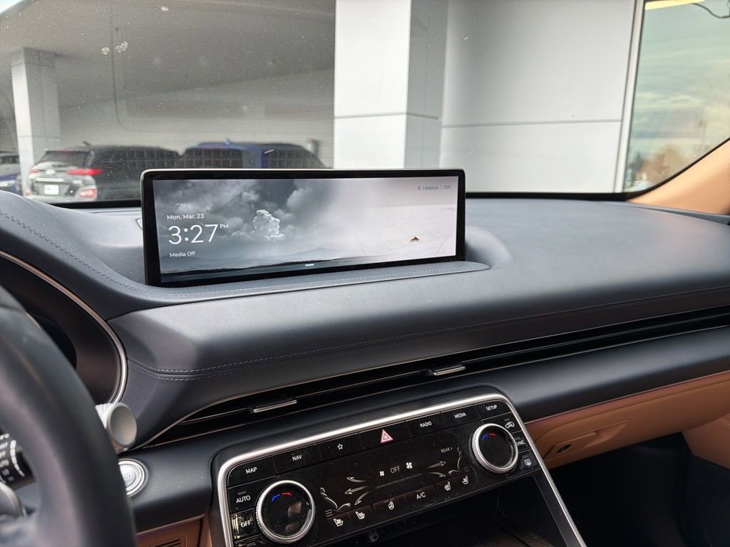 Used 2022 Genesis GV80 2.5T w/ Prestige Package 04 image 7