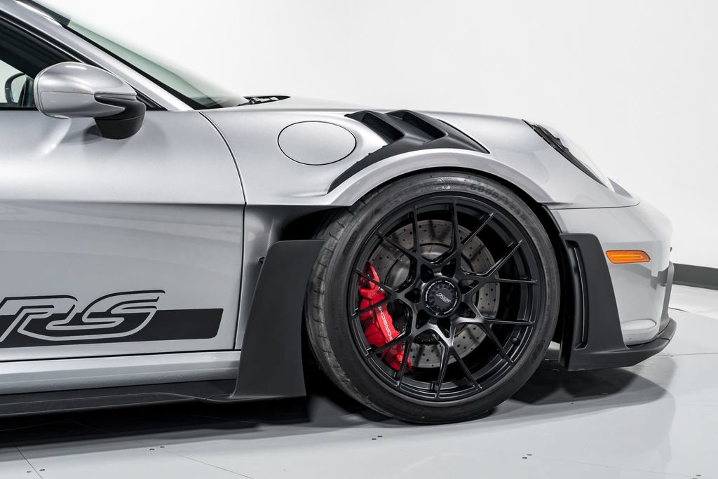 Used 2025 Porsche 911 GT3 RS RWD image 45