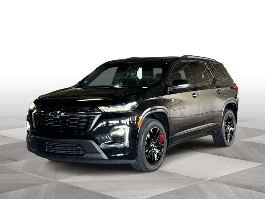 Used 2023 Chevrolet Traverse Premier w/ Redline Edition FWD image 4