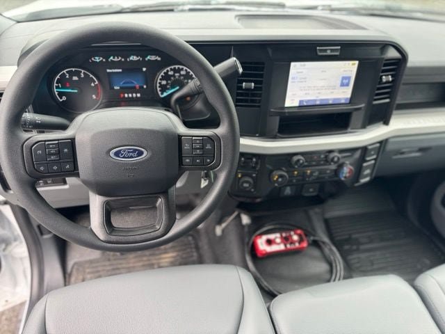 New 2026 Ford F550 4x4 Regular Cab Super Duty image 12