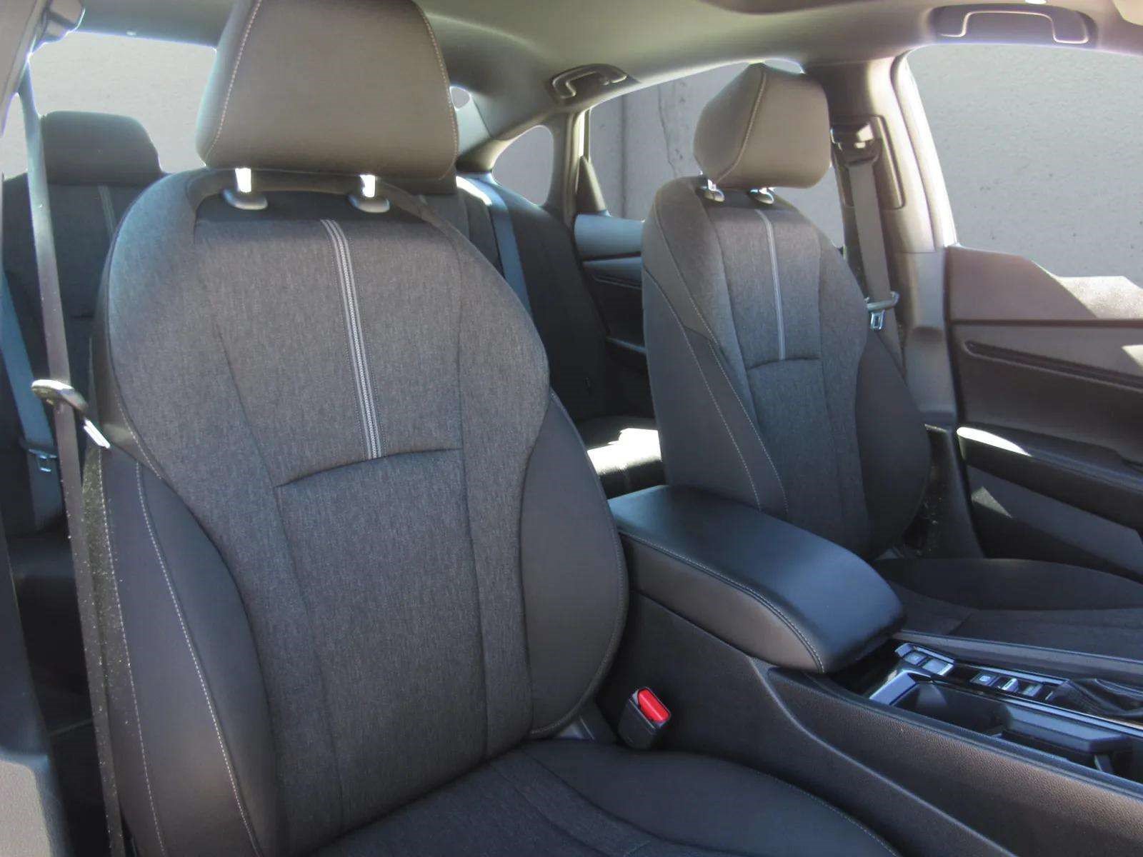 Used 2023 Honda Accord Sport image 11