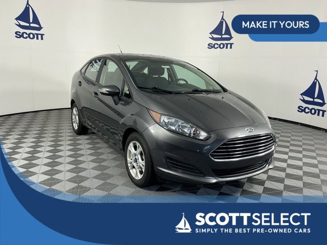 Used 2015 Ford Fiesta SE