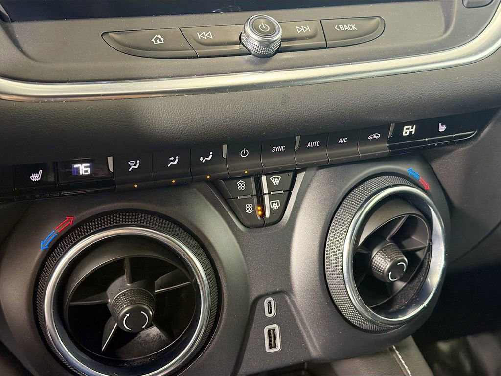 Used 2024 Chevrolet Blazer LT w/ Convenience Package image 14