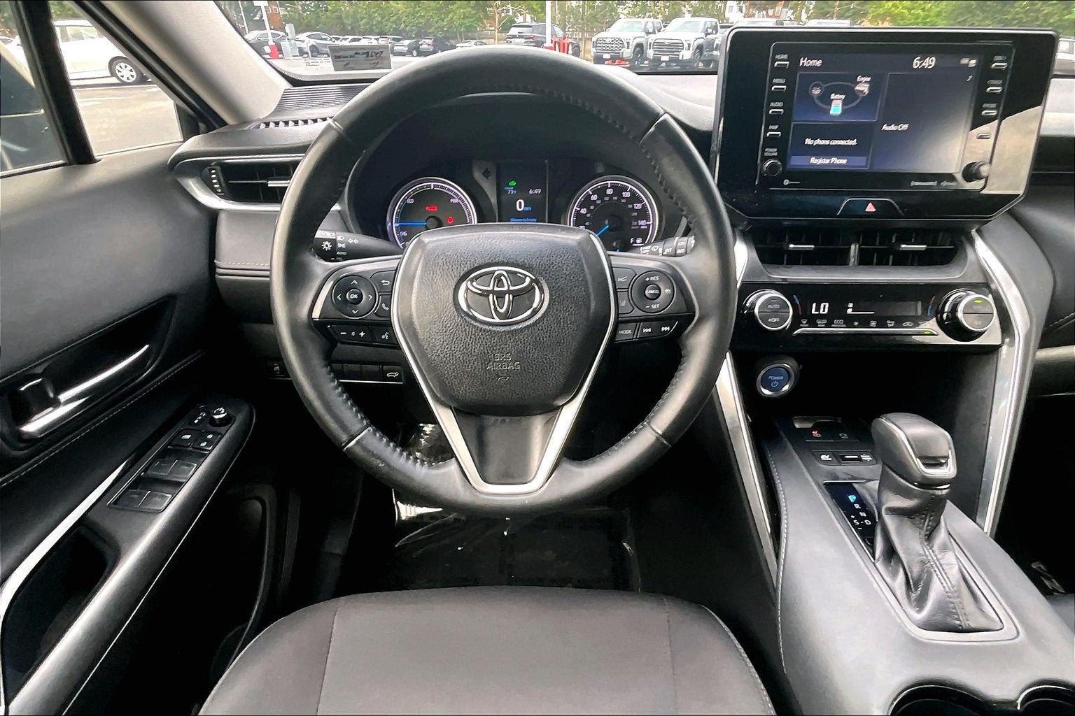 Used 2021 Toyota Venza LE AWD/4WD image 5