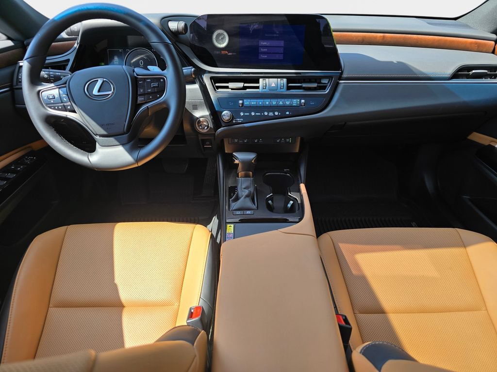 Certified 2025 Lexus ES 300h w/ Premium Package FWD image 9