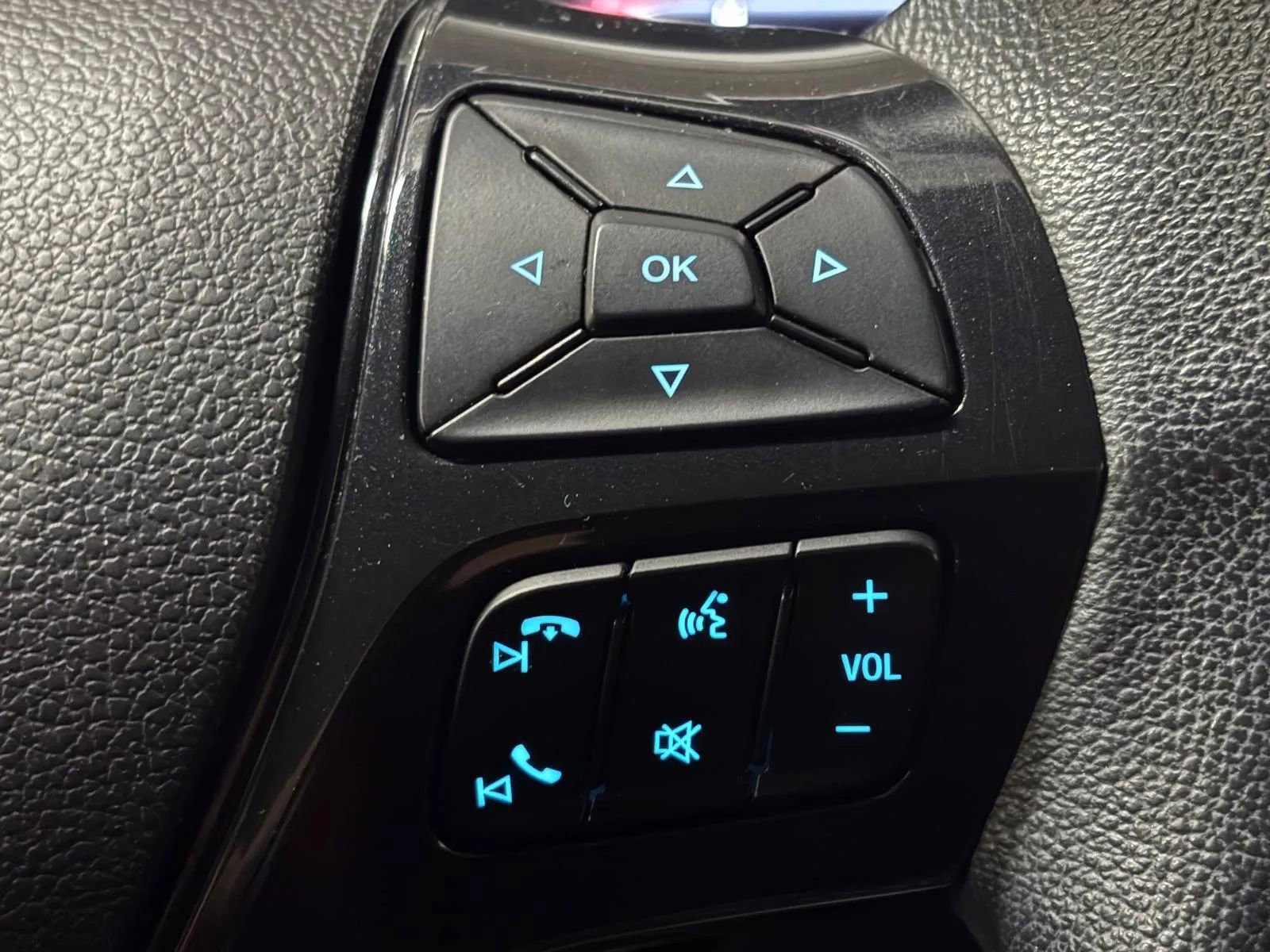 Used 2018 Ford Explorer Sport w/ Equipment Group 401A image 41