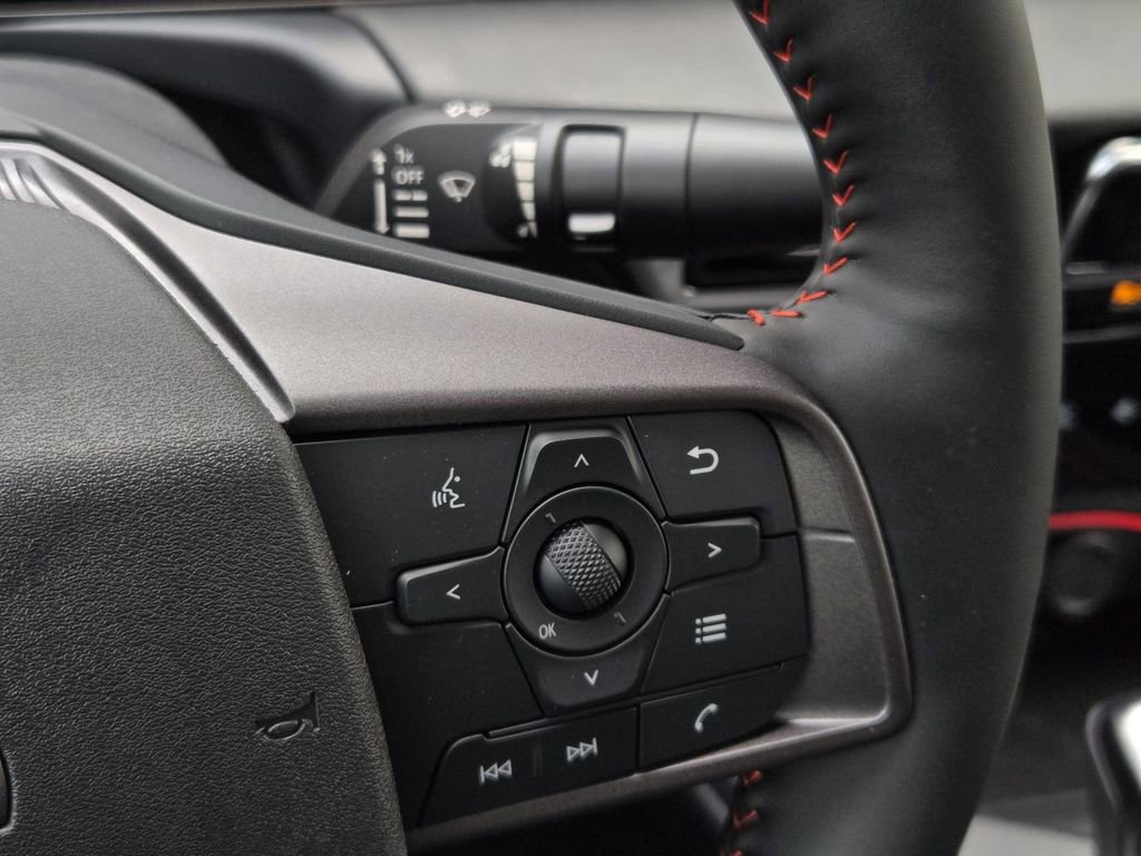 New 2026 Nissan Sentra SR w/ SR Premium Package image 27