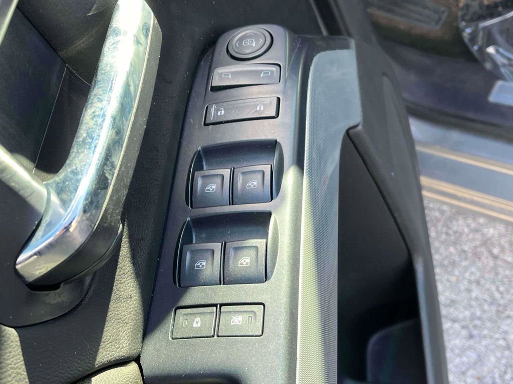 Used 2017 Chevrolet Silverado 1500 LT w/ All Star Edition image 13