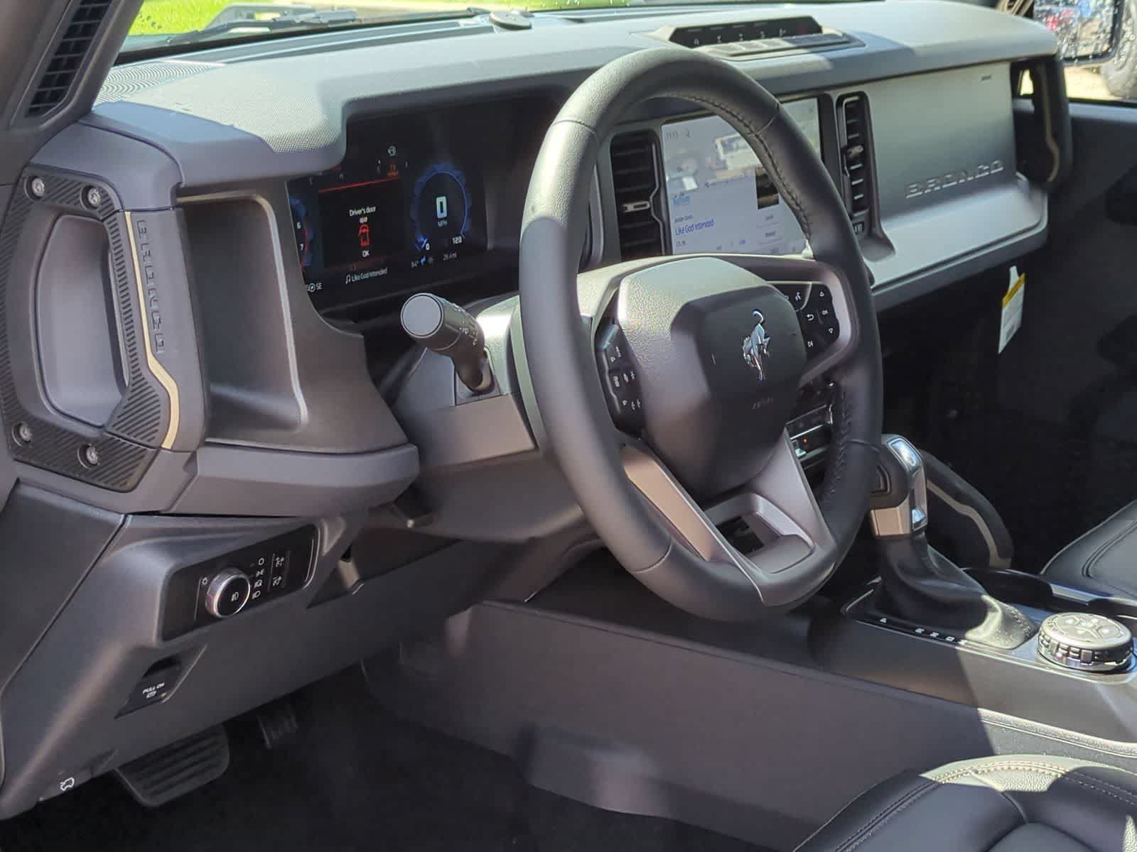 New 2026 Ford Bronco Badlands AWD/4WD image 10