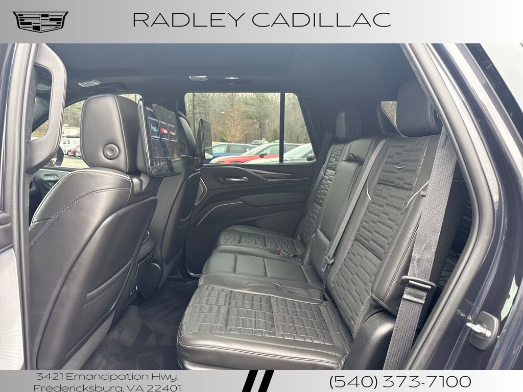 Used 2022 Cadillac Escalade Sport Platinum image 12