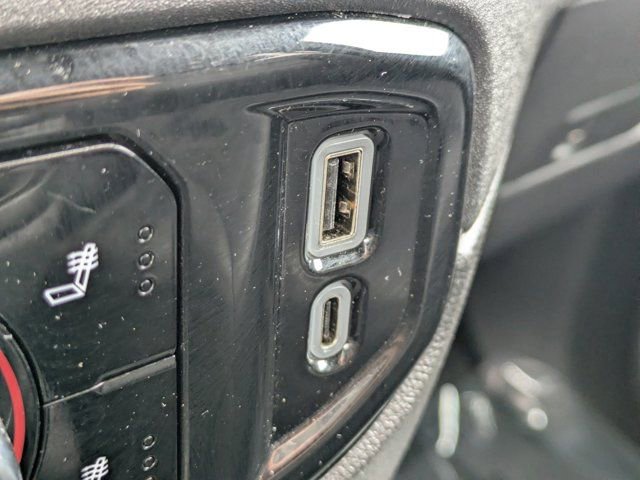 Used 2024 GMC Sierra 1500 SLT image 20