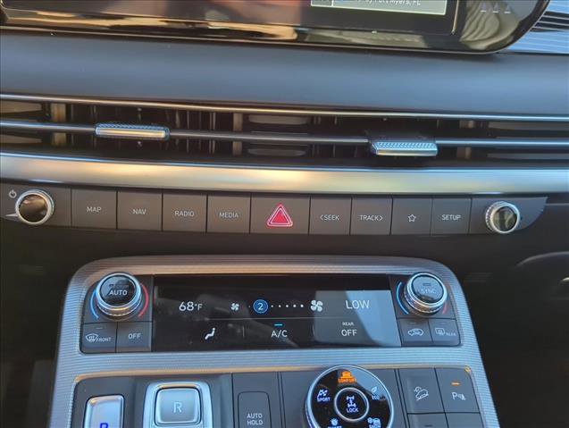 Used 2023 Hyundai Palisade Calligraphy image 22