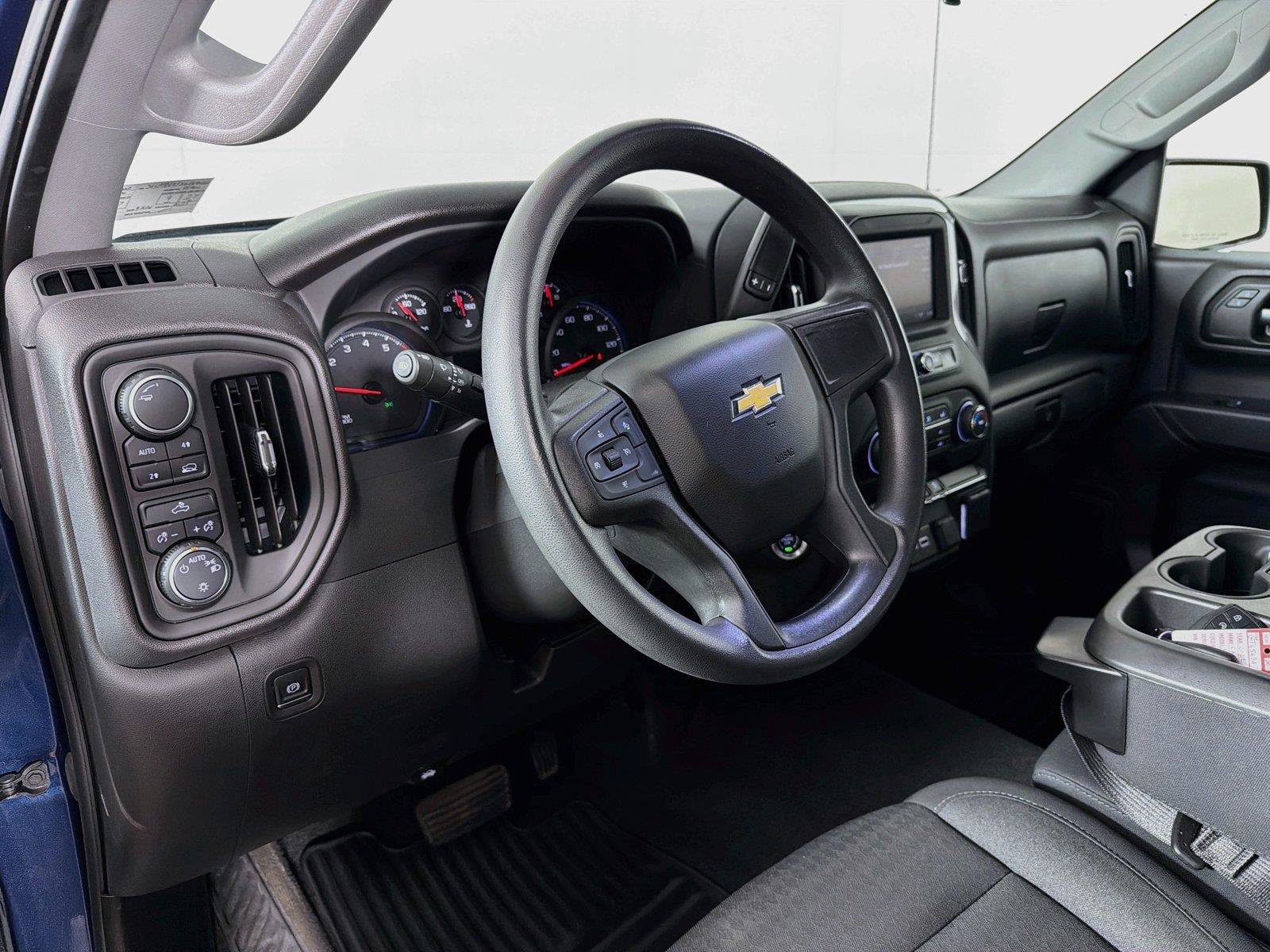 Used 2022 Chevrolet Silverado 1500 Custom AWD/4WD image 16