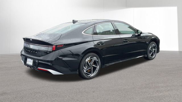 New 2026 Hyundai Sonata SEL FWD image 9