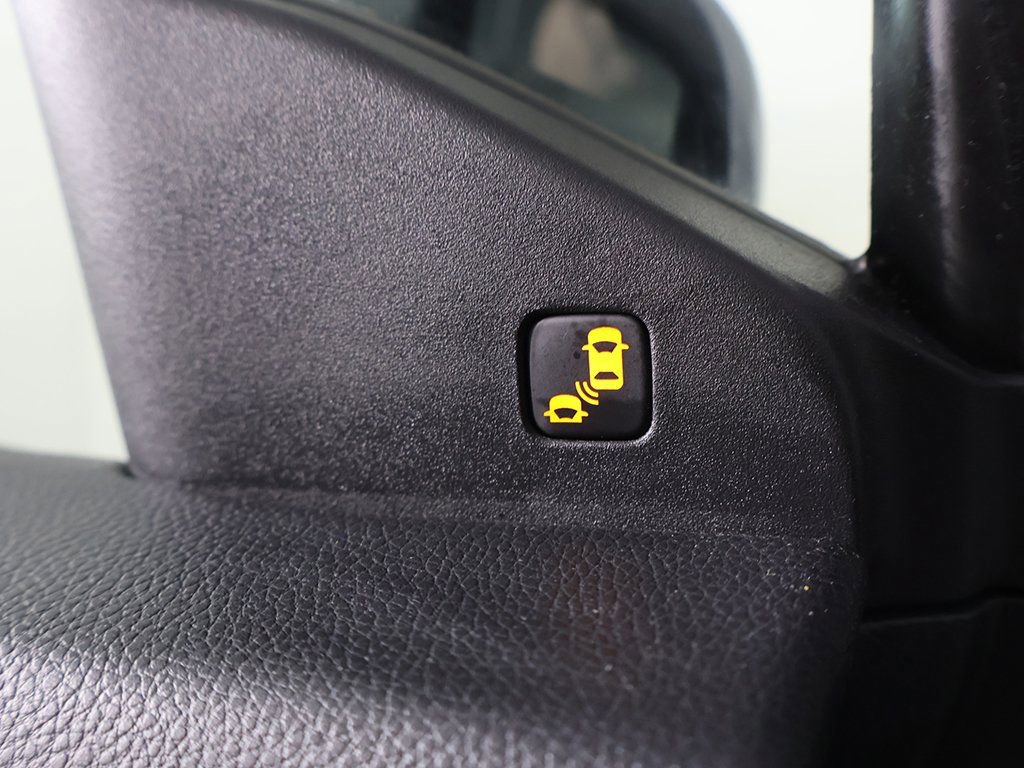 Used 2018 Honda Pilot Elite image 40