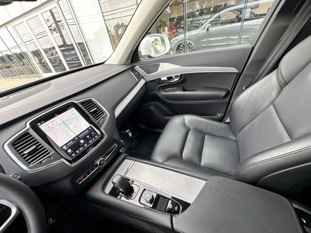 Used 2024 Volvo XC90 B5 Core w/ Climate Package AWD/4WD image 22