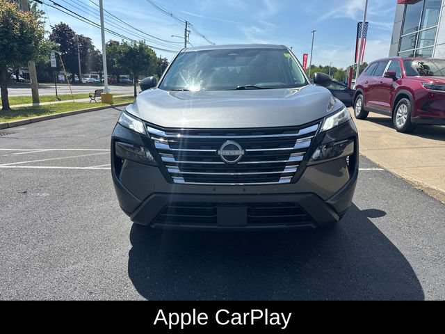 Used 2024 Nissan Rogue S AWD/4WD image 9