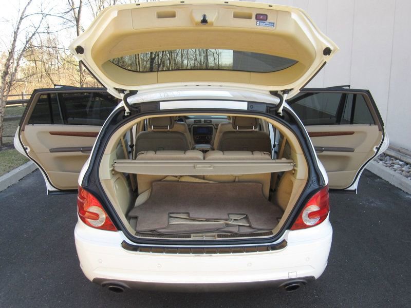 Used 2008 Mercedes-Benz R 320 CDI 4MATIC w/ P2 Pkg image 33