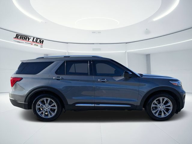 Used 2022 Ford Explorer Limited RWD image 2