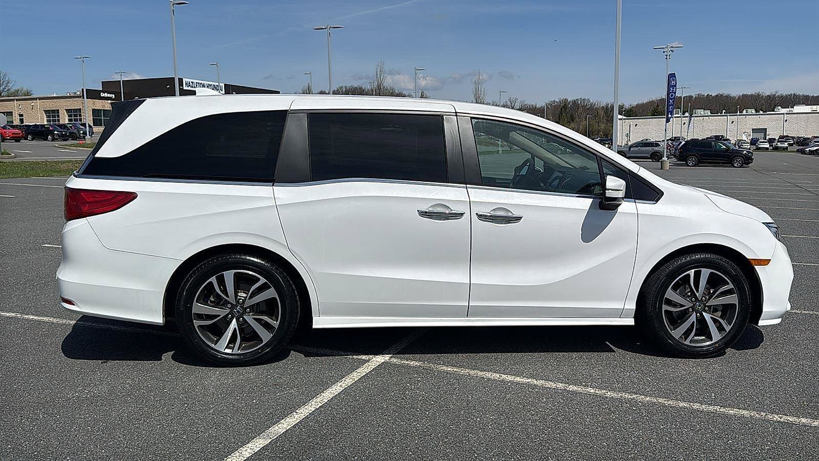 Used 2024 Honda Odyssey Touring image 4