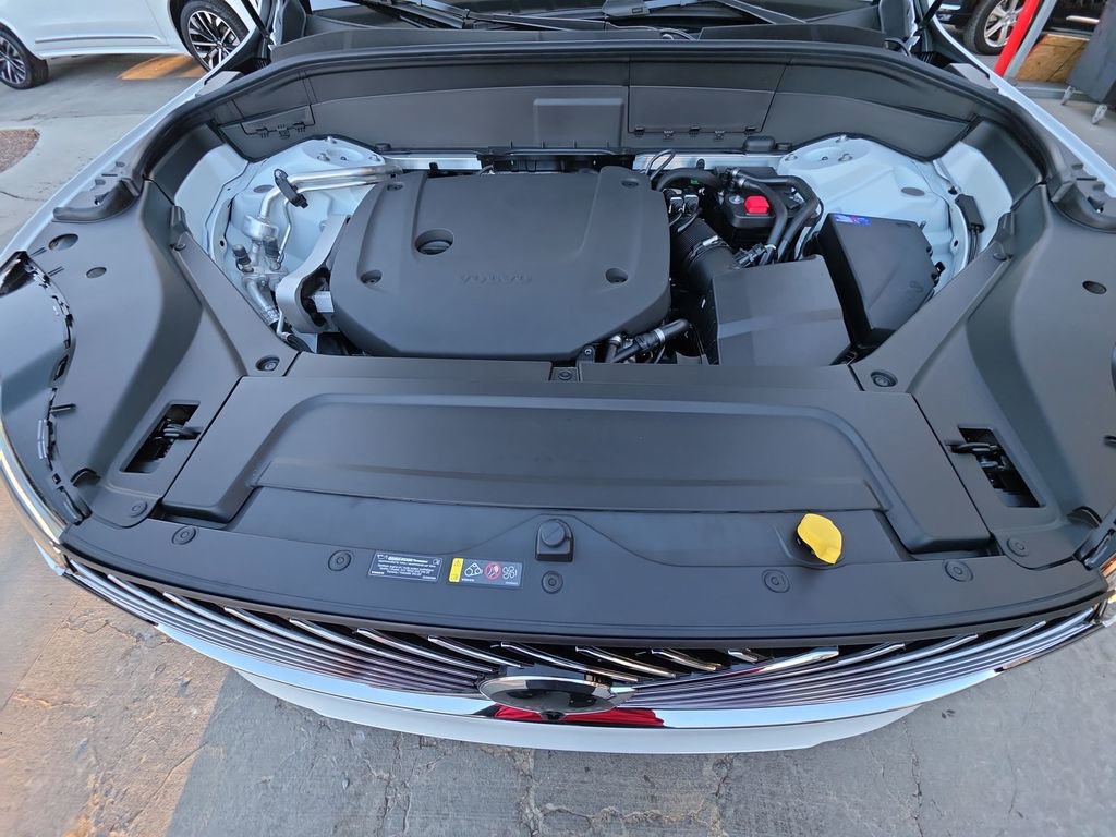New 2026 Volvo XC90 B6 Plus image 43