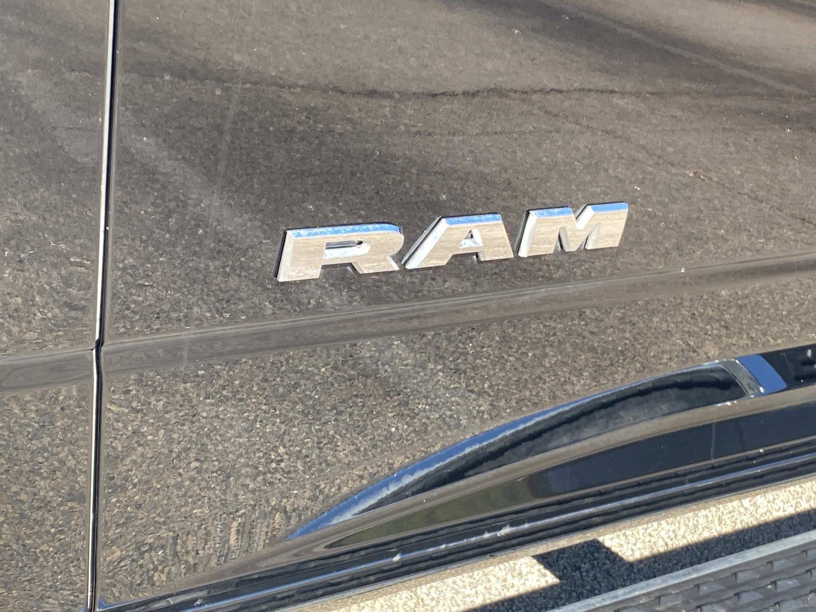 Used 2026 RAM 2500 Big Horn AWD/4WD image 15