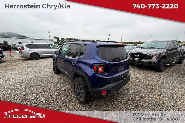 Used 2018 Jeep Renegade Altitude AWD/4WD image 5
