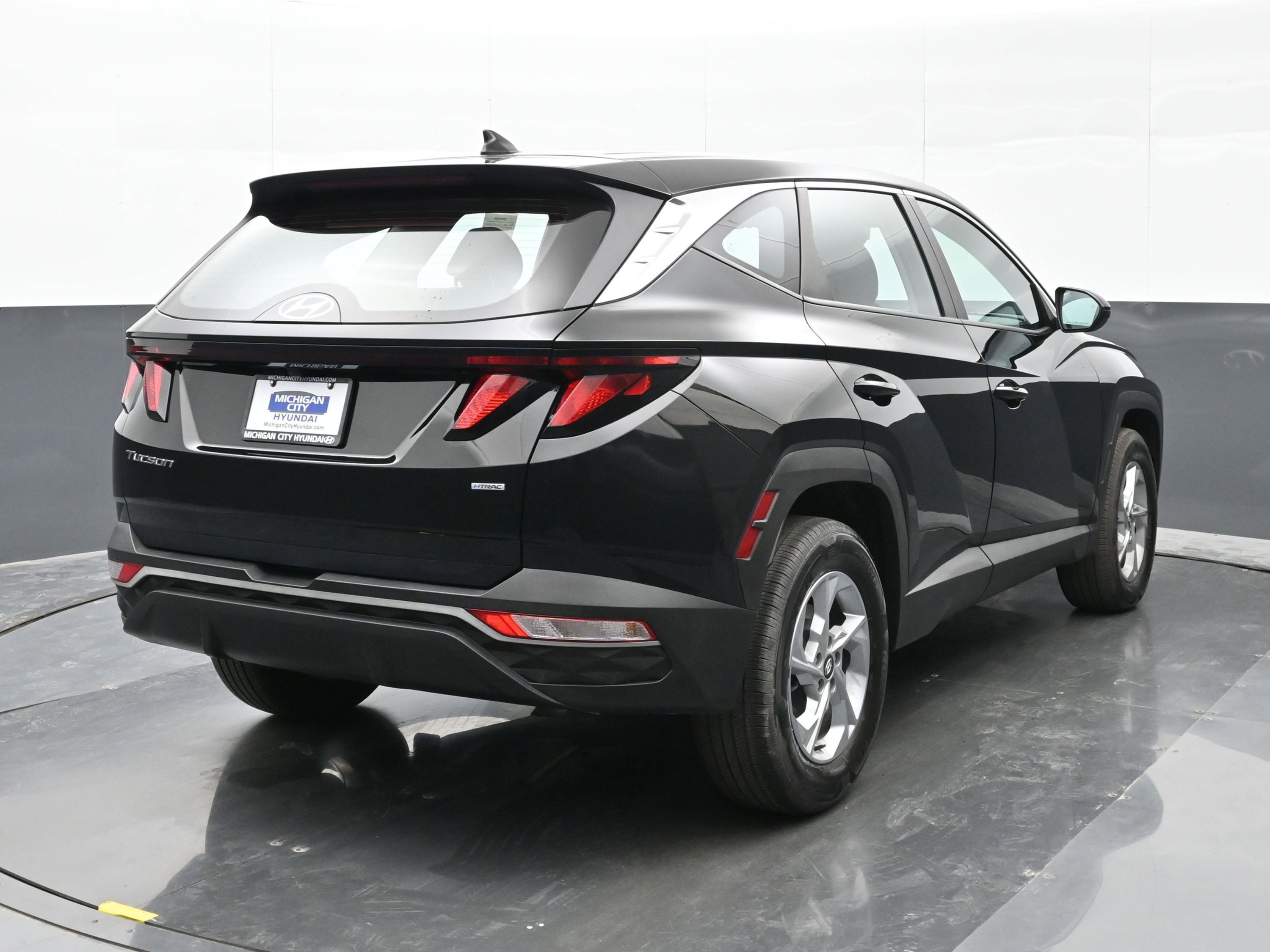 Certified 2023 Hyundai Tucson SE AWD/4WD image 8
