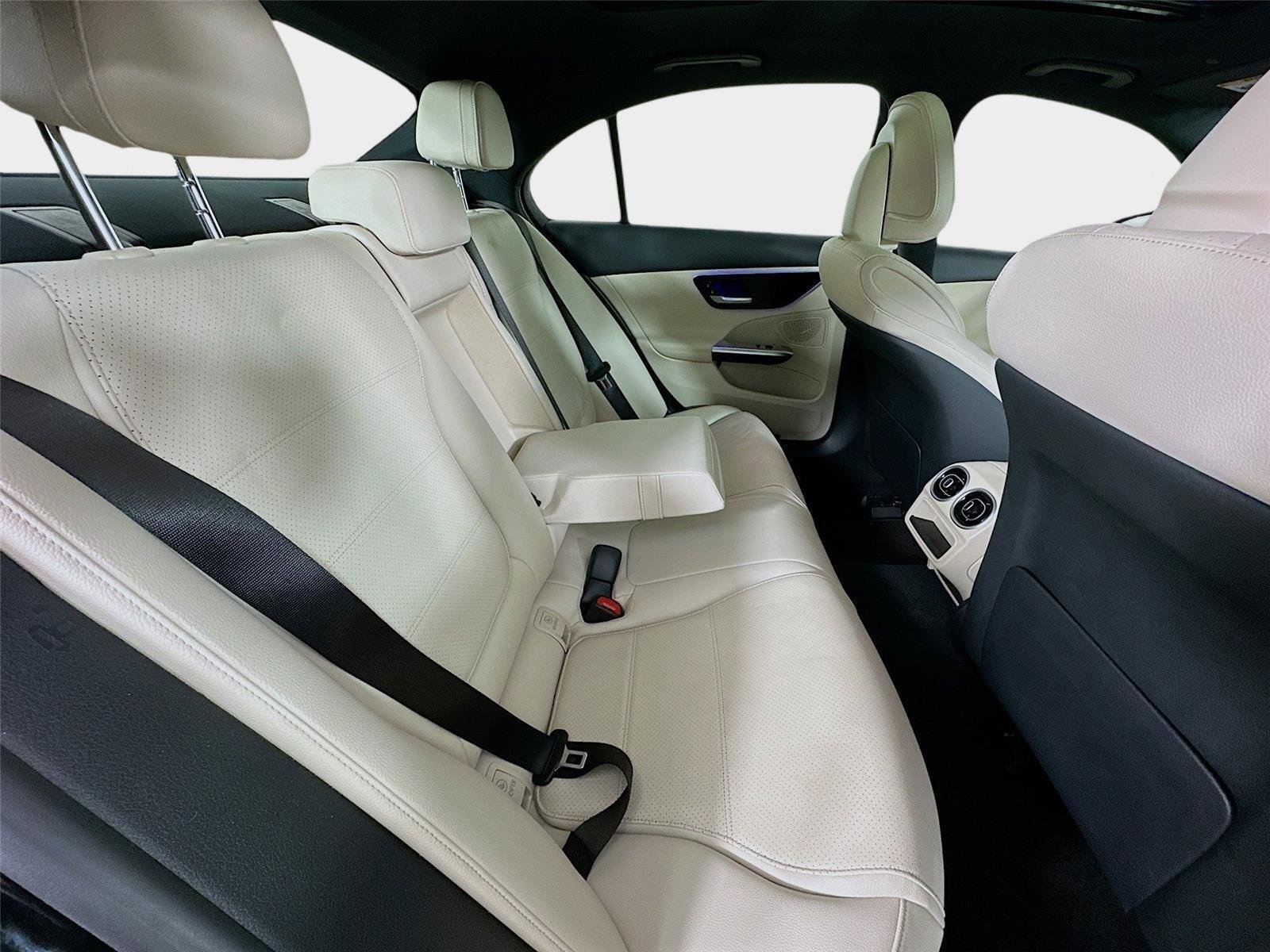 Certified 2023 Mercedes-Benz C 300 4MATIC Sedan image 34