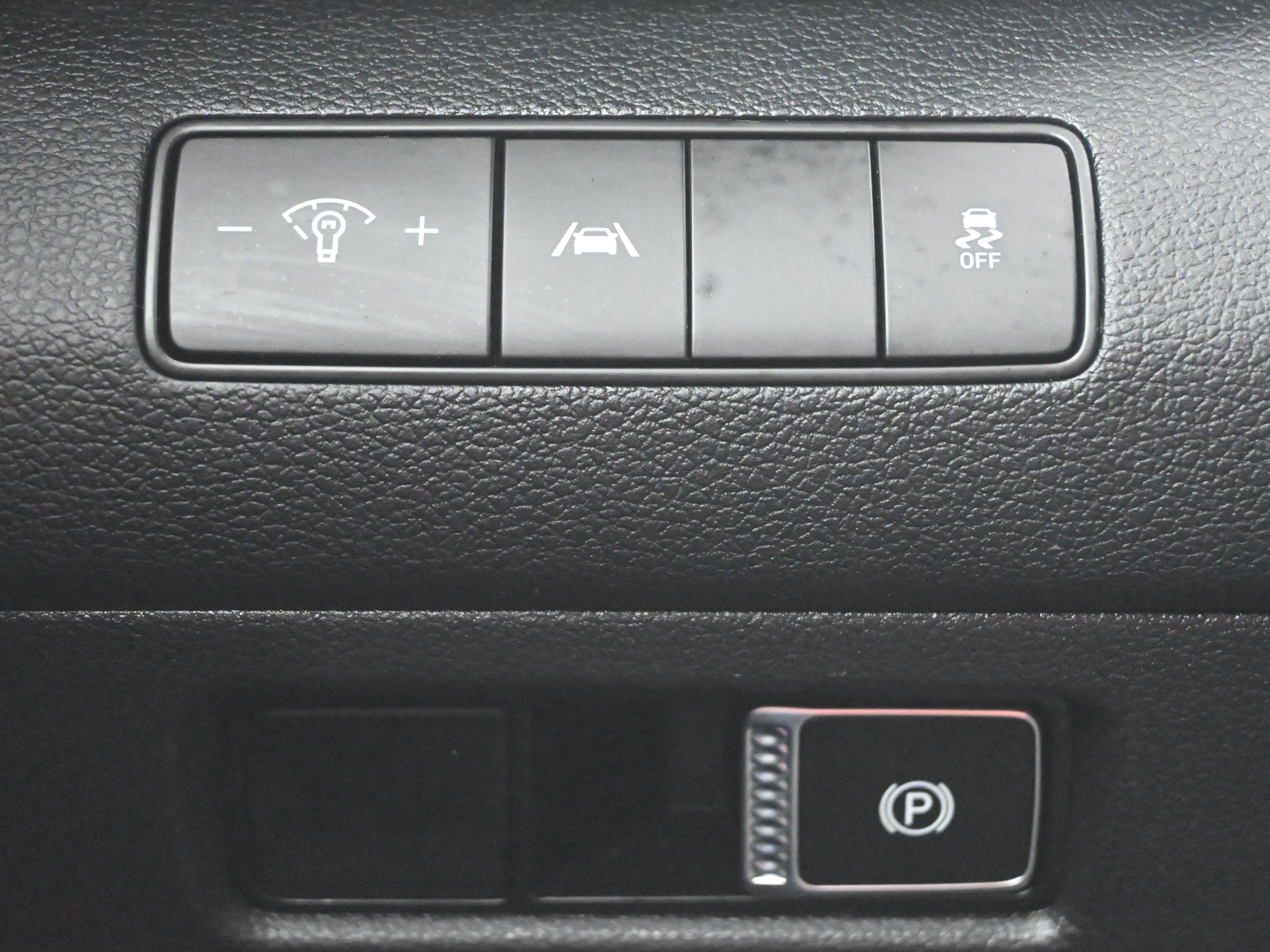 Used 2022 Hyundai Santa Fe SEL image 17