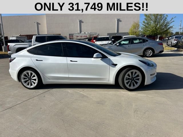 Used 2021 Tesla Model 3 Standard Range Plus RWD video 2