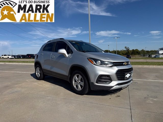 Used 2019 Chevrolet Trax LT AWD/4WD image 1