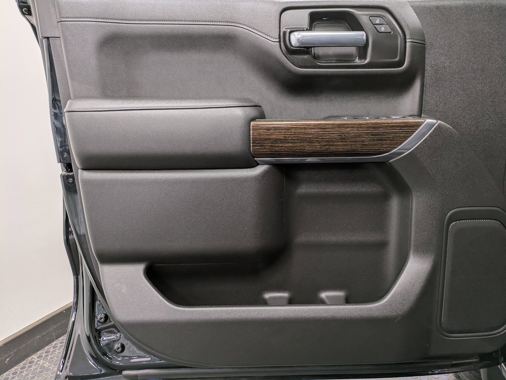 Used 2021 GMC Sierra 1500 Elevation w/ X31 Off-Road Package image 8