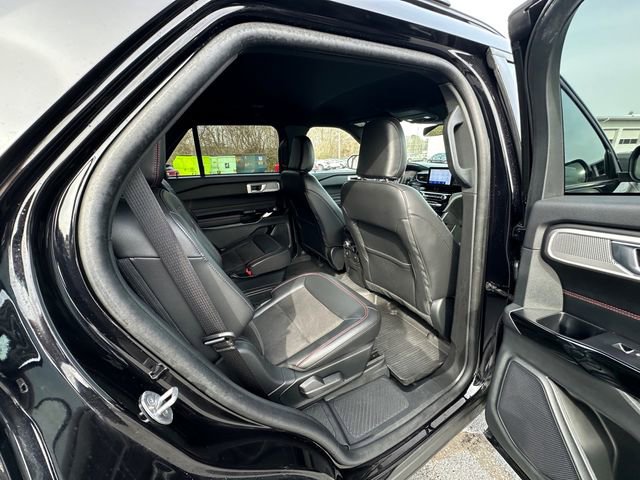 Used 2023 Ford Explorer ST-Line w/ Class IV Trailer Tow Package image 17