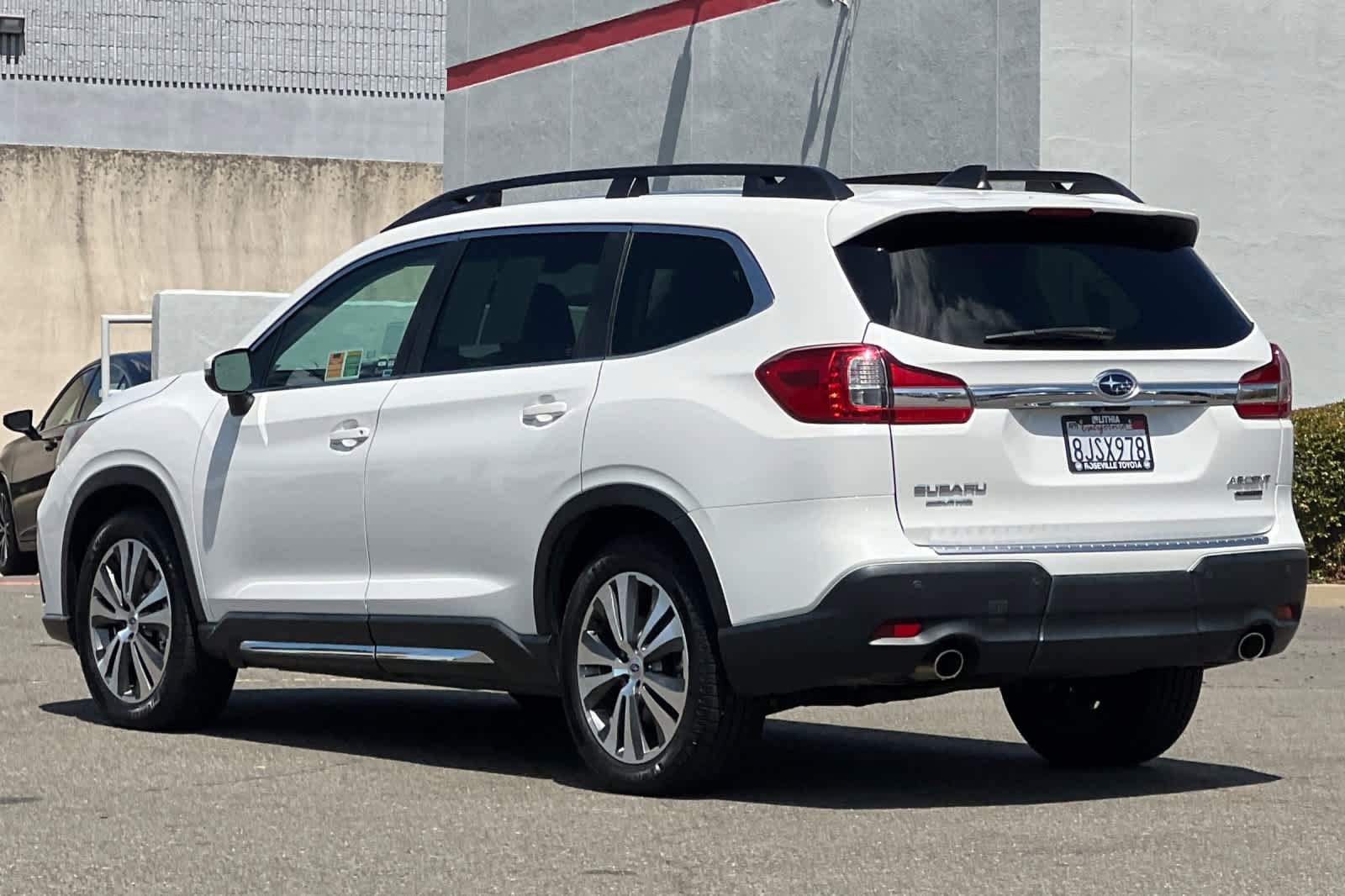 Used 2019 Subaru Ascent Limited w/ Popular Package #3 AWD/4WD image 7