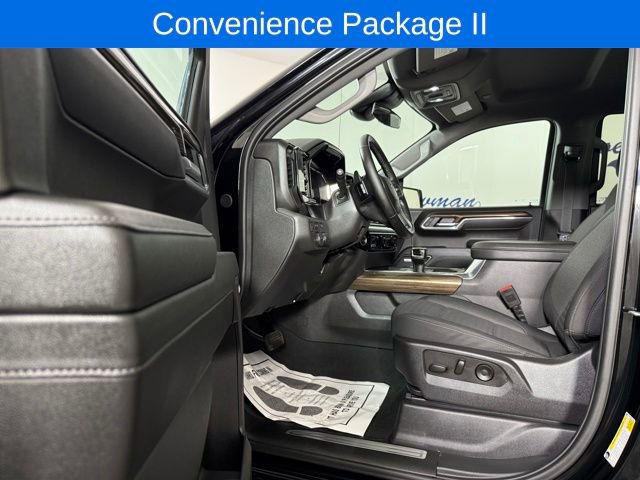 Used 2025 Chevrolet Silverado 1500 LT Trail Boss w/ Convenience Package II image 14