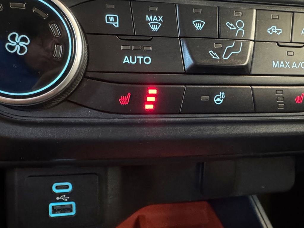 Used 2022 Ford Maverick XLT w/ XLT Luxury Package FWD image 27