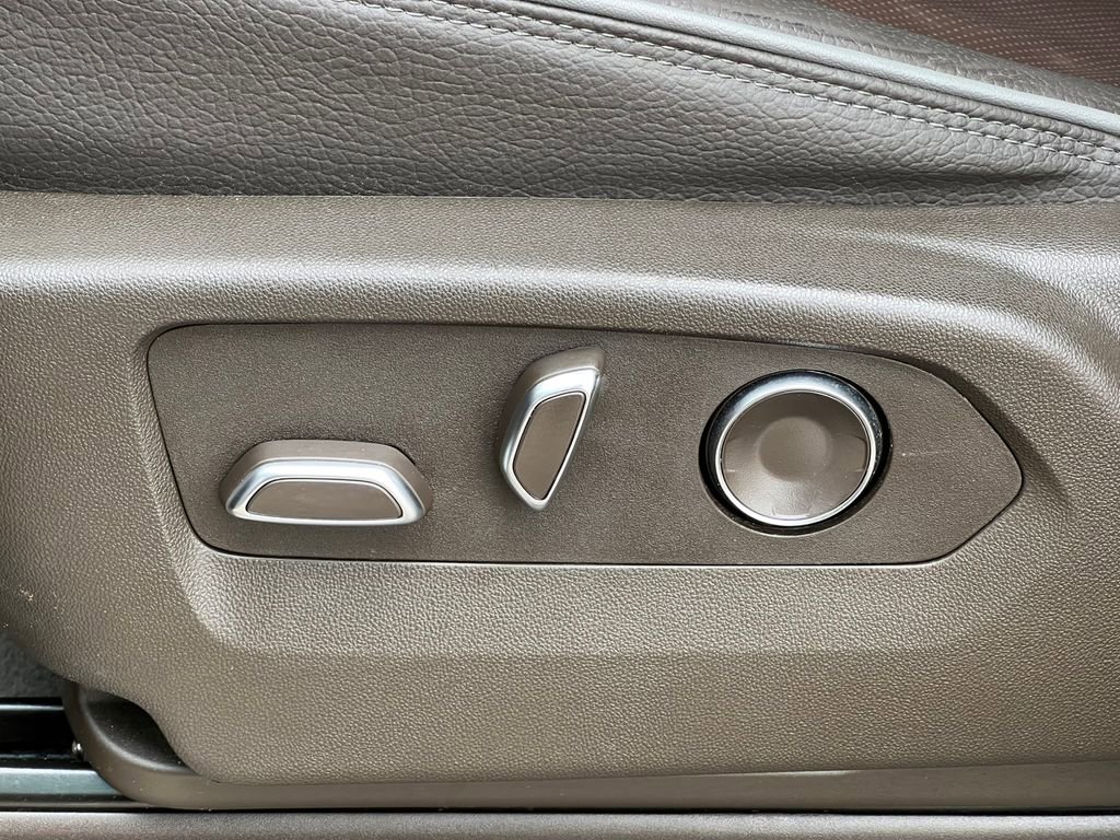 Certified 2025 GMC Sierra 1500 Denali w/ Denali Reserve Package image 17