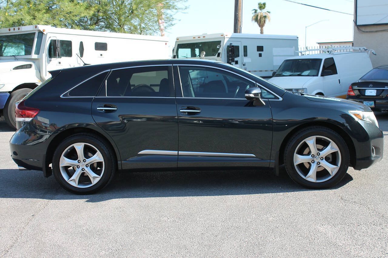 Used 2013 Toyota Venza Limited w/ Tow Prep Pkg AWD/4WD image 9