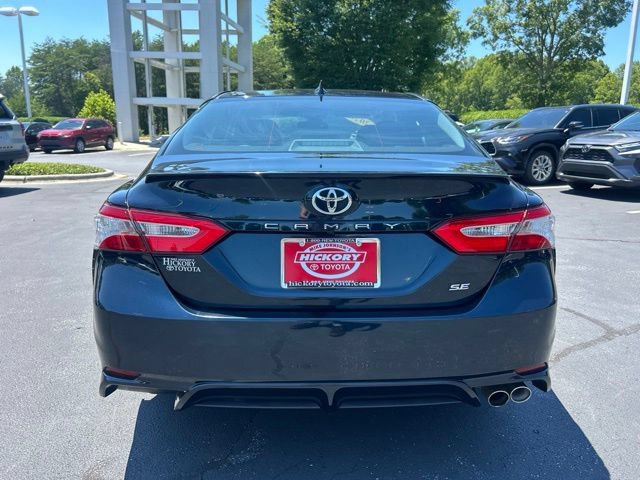 Used 2020 Toyota Camry SE FWD image 8