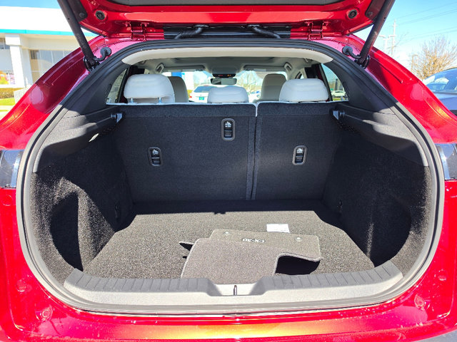 New 2026 MAZDA CX-30 AWD 2.5 S w/ Premium Package image 6