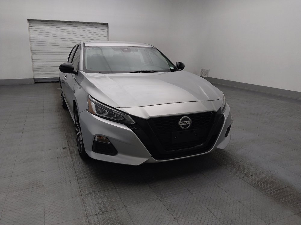 Used 2022 Nissan Altima 2.5 SR FWD image 14