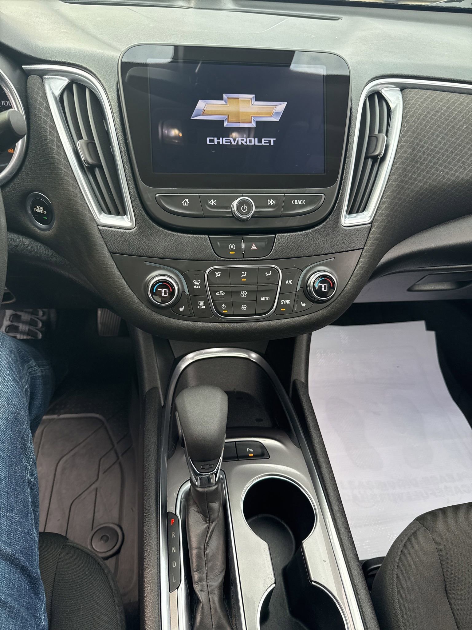 Used 2021 Chevrolet Malibu LT image 27