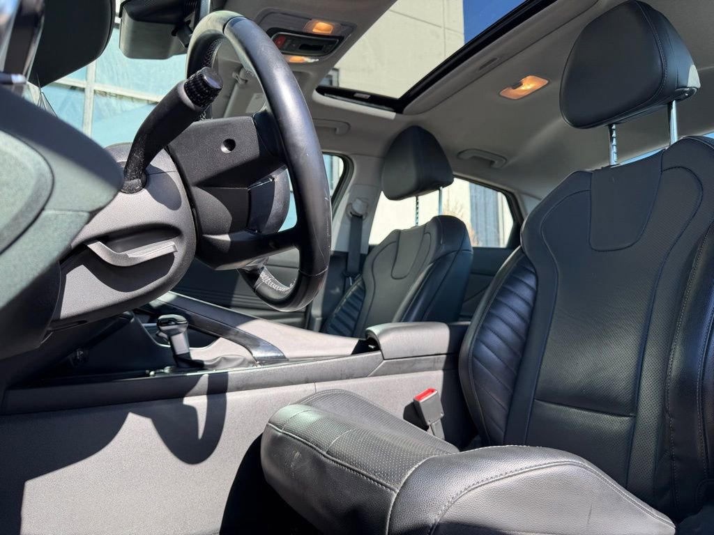 Used 2023 Hyundai Elantra Limited image 10